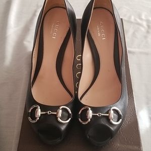 Gucci Black Leather Heel